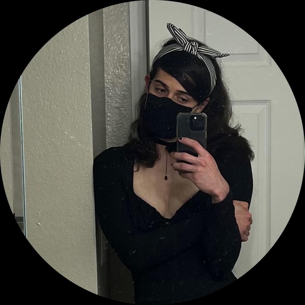 Meet your Posher, Julissa